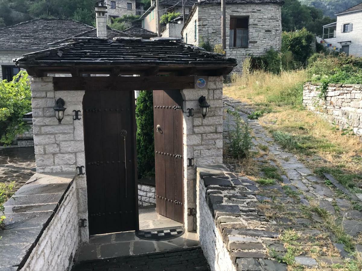 Mousafir Ontas Kepésovon Екстериор снимка